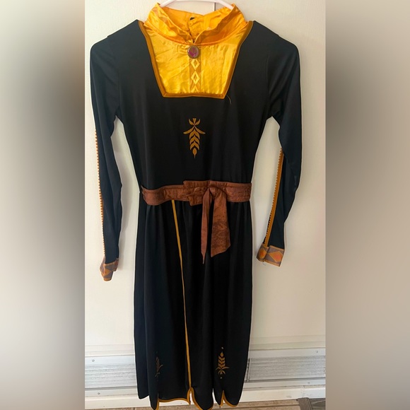 Disney Anna Princess Frozen 2 Deluxe Girls Disguise Halloween Costume Purple M - Picture 2 of 7